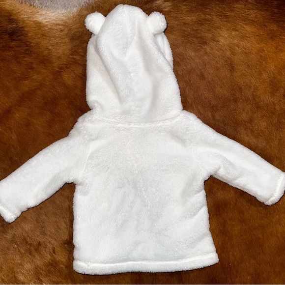 Carters fleece pullover and vest - toddler 6 months - Picture 7 of 8